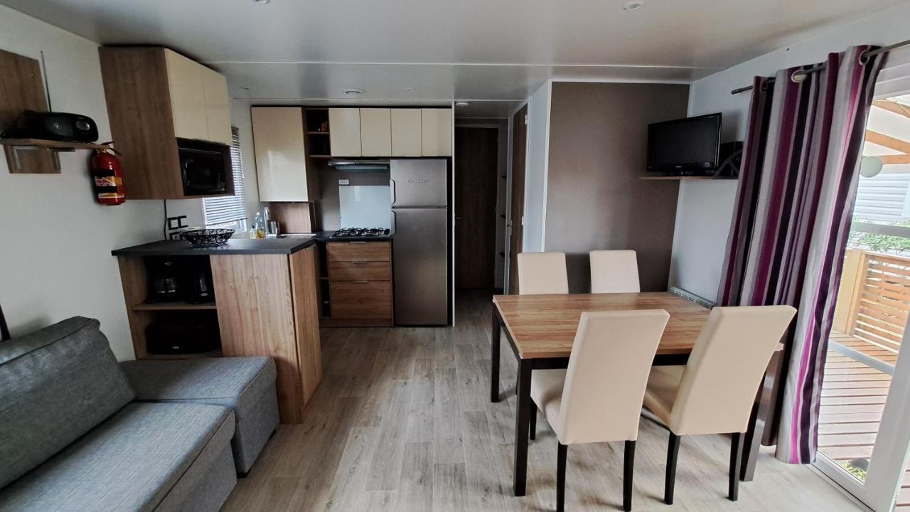 Mobile Home Climatise 3 Chambres A Narbonne Plage المظهر الخارجي الصورة